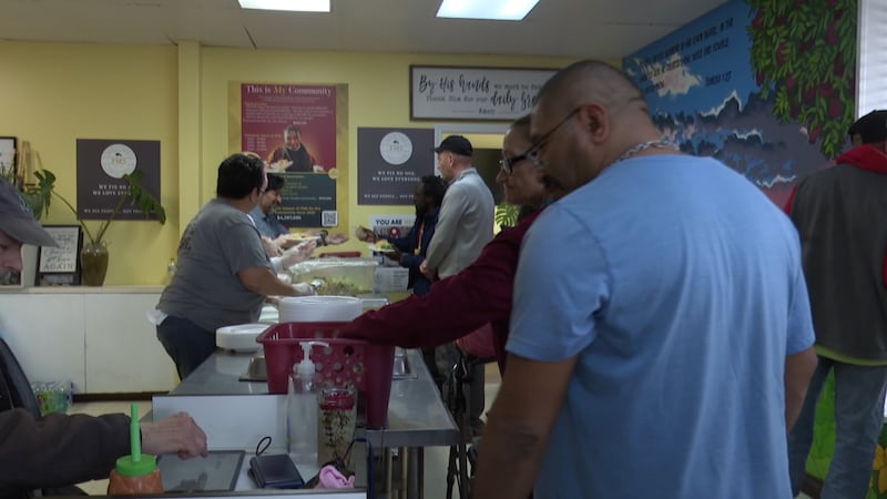 Temple, Texas non-profit feeds people in need for Christmas holiday