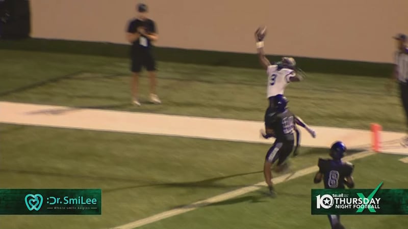 Shoemaker's Jamal Polite Jr. makes a one handed catch for a touchdown.