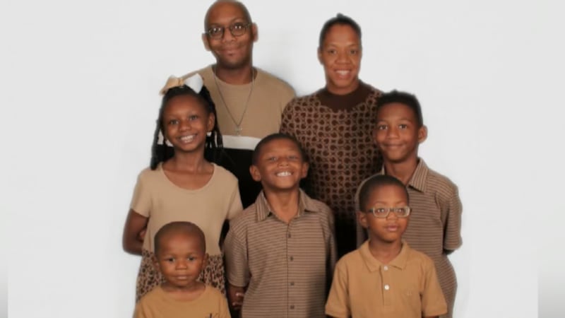 Central Texas couple files complaint against local hospital after baby dies, born prematurely