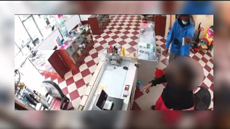 Smoke shop robbed at gunpoint, police say suspect steals from another business the next day