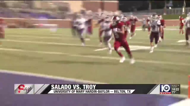 Salado scores a TD against Troy